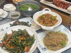 -蔼若春.传承三十年云南菜(金碧公园店)