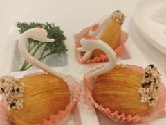 榴莲天鹅酥-粤珍轩·家宴·广式茶点(新城广场店)