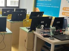 -童程童美·信息学竞赛·乐高机器人编程(长宁来福士校区)