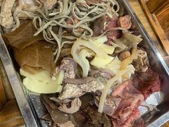 -金鼎雪山牦牛杂火锅(理县总店)