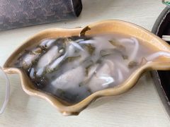 紫菜汤鱼皮饺拼水菱角-老西关濑粉(文明路店)