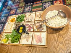 -云海肴·汽锅鸡·云南代表菜(浦江欢乐颂店)