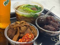-阿姨牛杂(北京路店)