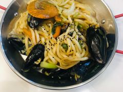 海鲜炒乌冬面-炒码先生·韩餐炸鸡披萨(西塔店)