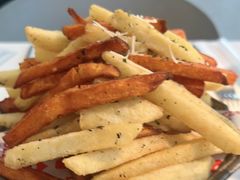 -春树下·树屋花房西餐厅(罍街AS1980店)