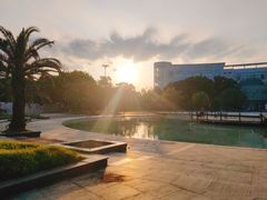 -上海第二工业大学(金海路校区)