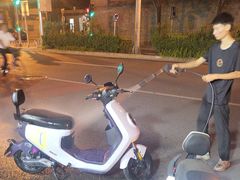 -小牛电动体验·租电动车(德胜门店)