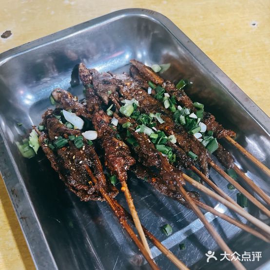 王哥烧烤(建新东路店)