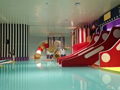 -涨巢·潮玩水疗局