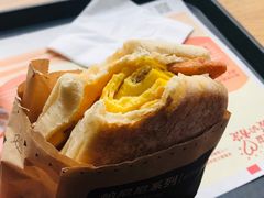 -肯德基(尖岭万达店)