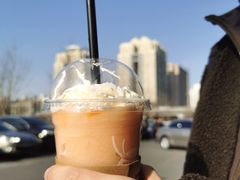 楽岛桃桃冰-瑞幸咖啡(国际珠宝交易中心店)