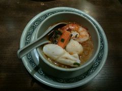 -大头虾越式风味餐厅(光明广场店)