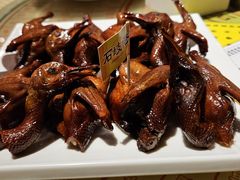 招牌石歧乳鸽-石岐佬中山菜馆(张溪店)