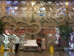 -天幕新彩云国际影城(激光巨幕店)