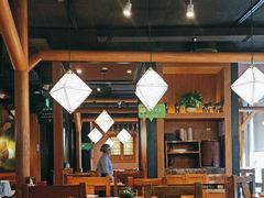 -云海肴·汽锅鸡·云南菜(天山百盛优客店)