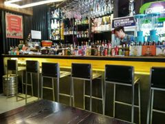 -HIHE Bistro·Oyster Bar(华熙live店)