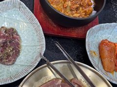 -臻牛烤肉