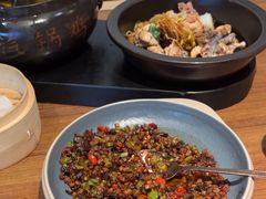 -云海肴·汽锅鸡·云南菜(天山百盛优客店)