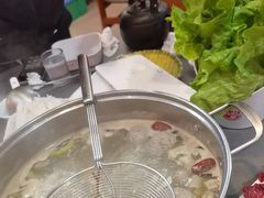 -官塘陈记鱼生·潮汕砂锅粥·牛肉火锅(潮枫路总店)