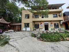 -小洞天柴火土菜馆