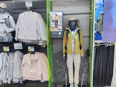 -迪卡侬(西华店)