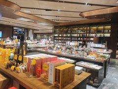 -凤凰国际书城(凤凰广场店)
