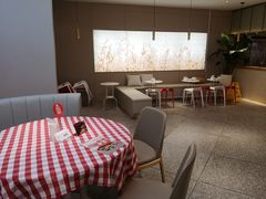 大堂-西贝莜面村(上海百联西郊店)