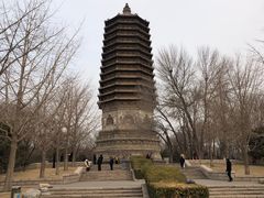 -玲珑塔公园