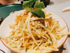 -美奈小馆·越南料理(中航城君尚购物中心店)