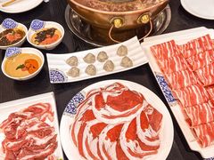 -楼外楼大刀肉传统火锅(西安大路店)