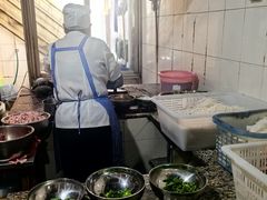 -正宗杨记普洱酸醋米线(总店)
