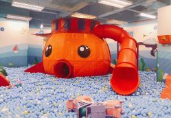 -莫莉幻想儿童乐园(武汉保利广场店)