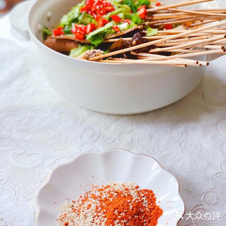 回来两天吃了一顿冷锅串串 一顿川菜两顿火锅