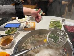 -山海龙·潮汕牛肉火锅(奥林春天店)