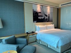-苏州金鸡湖中茵皇冠假日酒店