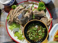 手抓羊肉-大漠留香盐池滩羊烧烤餐厅(向阳步行街店)