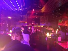 -滨海欢乐昔唐酒吧(财富星座店)