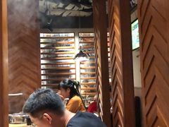 -左庭右院鲜牛肉火锅(金山万达店)