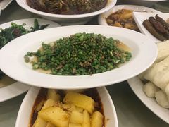 -月圆霖特色农家乐