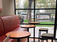 靠窗位-星巴克(丁香国际商业中心店)