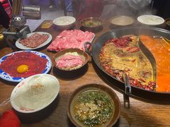 -萍姐火锅·公路夜市(武汉首店)