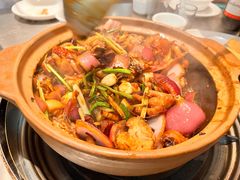 -胡须佬鸡煲四季火锅店(石厦西村直营店)