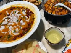 -周渝食惦·酸菜鱼精致川菜(横岗店)