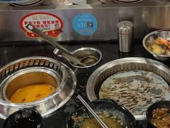 -钱小主·自助回旋烤肉火锅餐厅(东方新天地店)