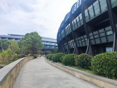 -上海滴水湖皇冠假日酒店