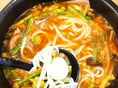 -蒙自源米线大王(信利城市广场店)