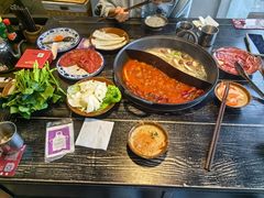 -冯校长老火锅(中联广场店)