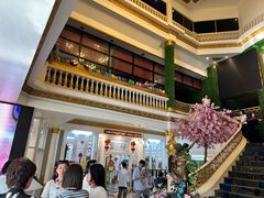 -金东尼人妖秀