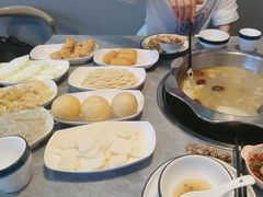 -光头药膳鸡(莱茵小镇店)
