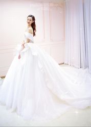 -LOVE SHINE婚纱·红鼎庄龙凤褂·妈妈装定制